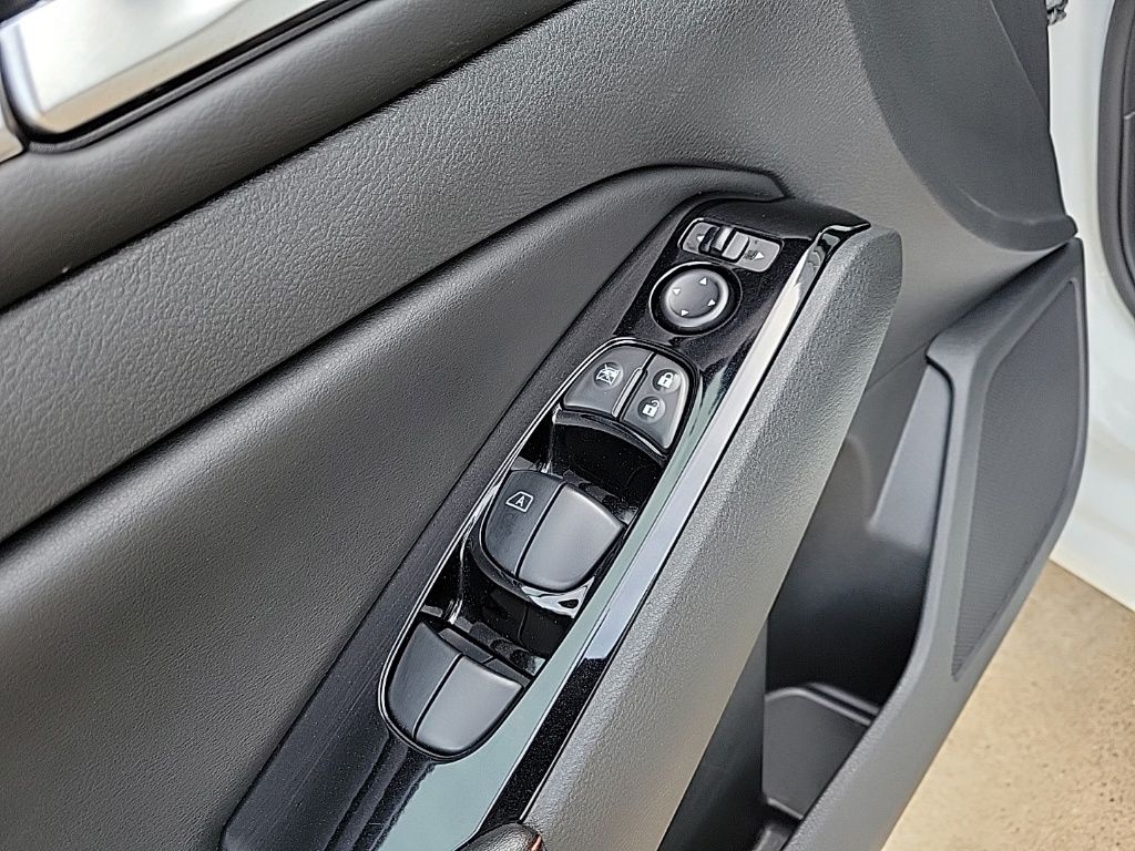 Thumbnail: 2024 Nissan Altima - 30