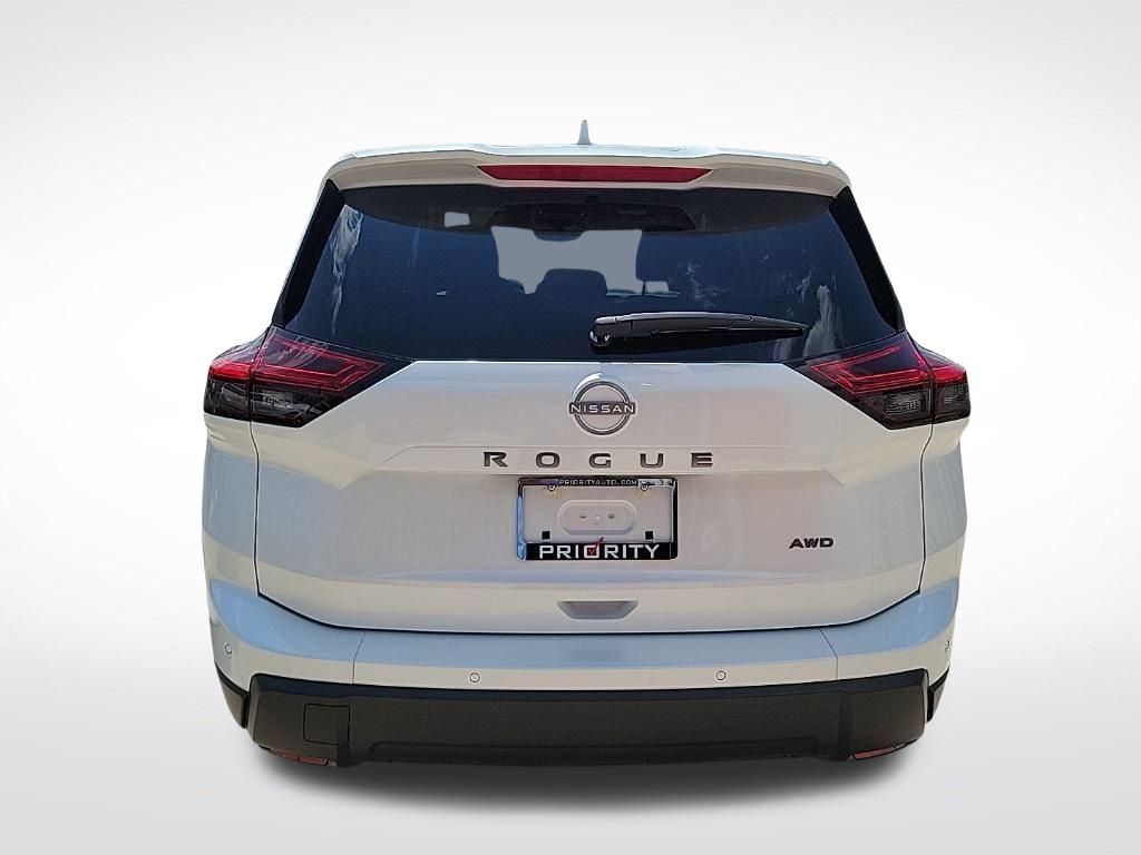 Thumbnail: 2026 Nissan Rogue - 4