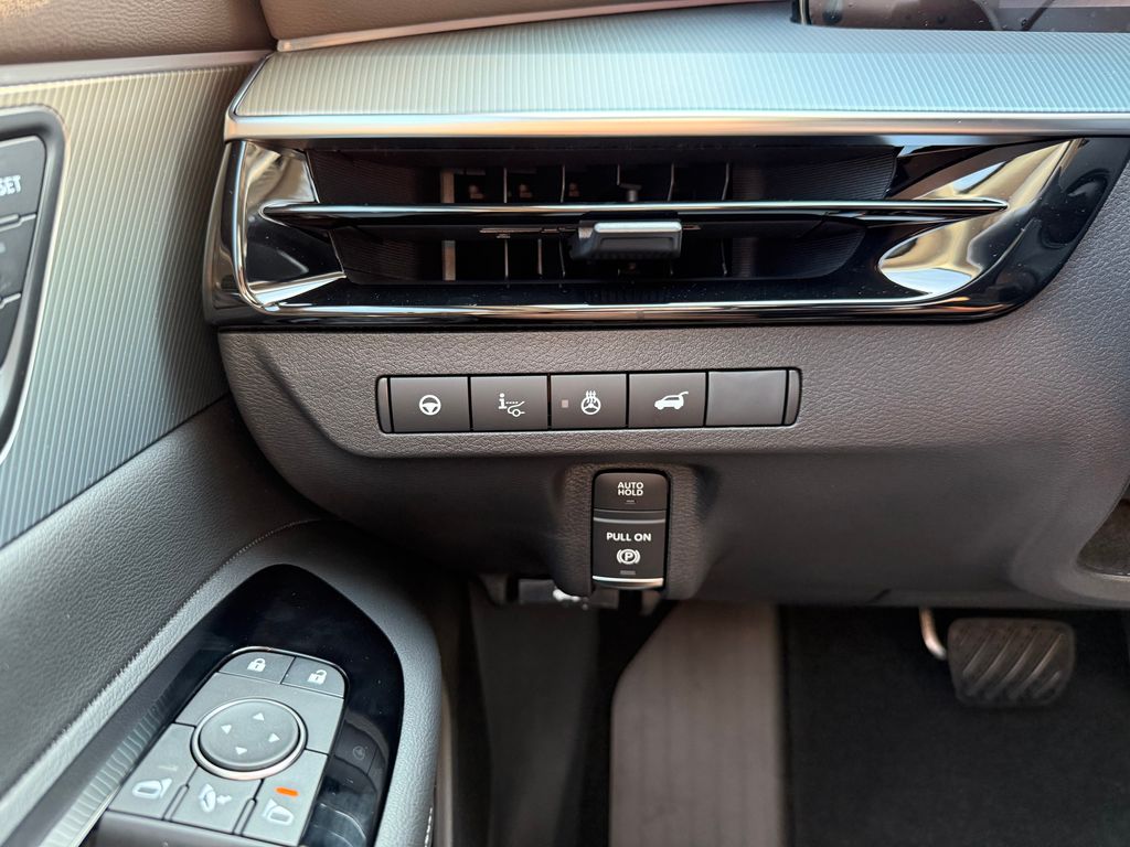 Thumbnail: 2025 Nissan Murano - 15