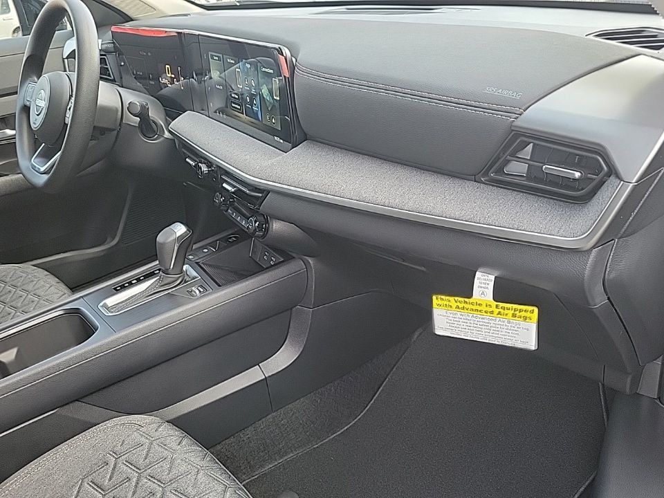 Thumbnail: 2026 Nissan Kicks - 11