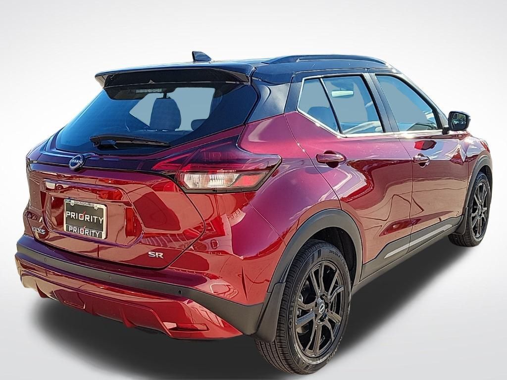 Thumbnail: 2022 Nissan Kicks - 5