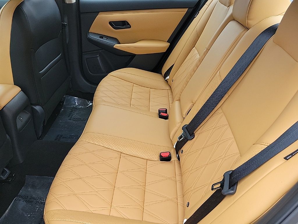 Thumbnail: 2024 Nissan Sentra - 13