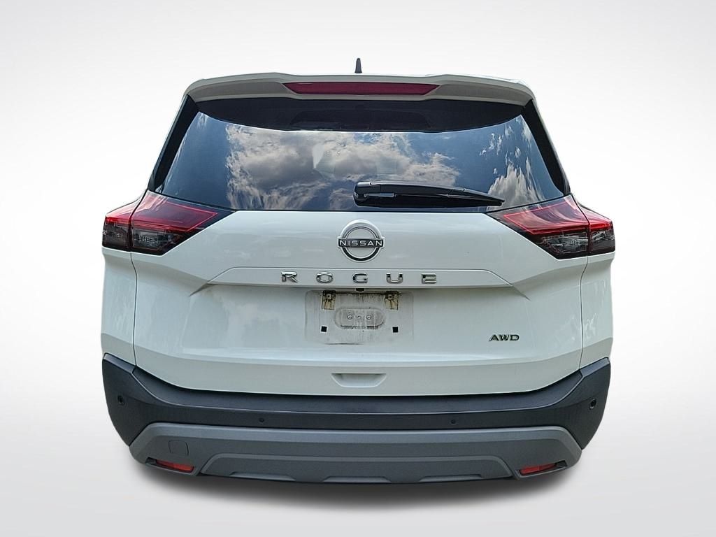 Thumbnail: 2023 Nissan Rogue - 4