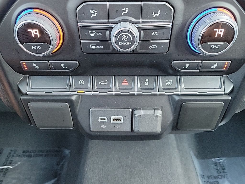 Thumbnail: 2021 Chevrolet Silverado 1500 - 25