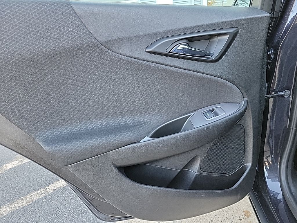 Thumbnail: 2022 Chevrolet Malibu - 20