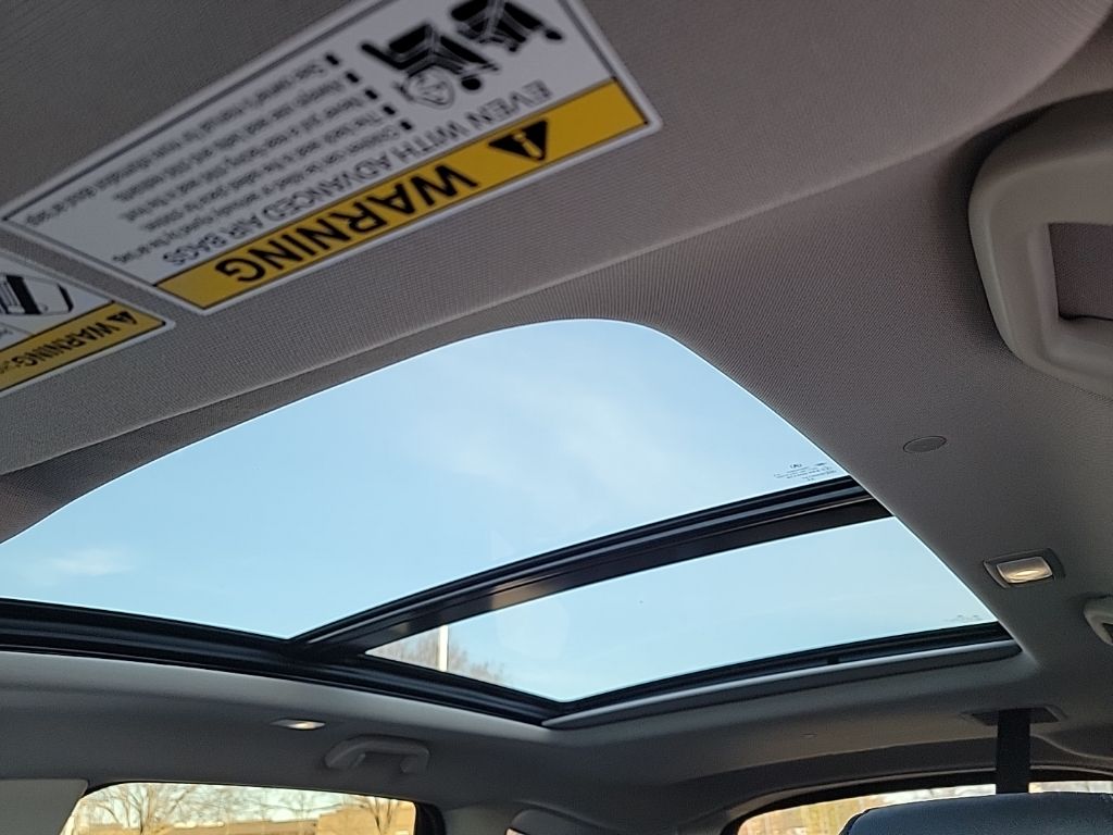 Thumbnail: 2023 Acura MDX - 41