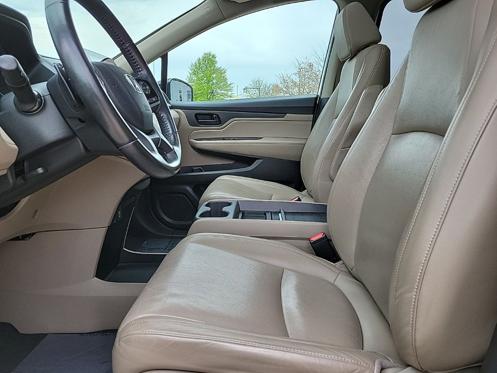 Thumbnail: 2019 Honda Odyssey - 10