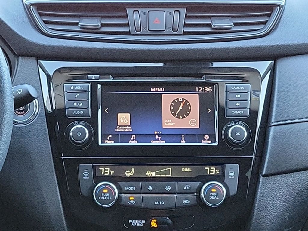 Thumbnail: 2020 Nissan Rogue - 19