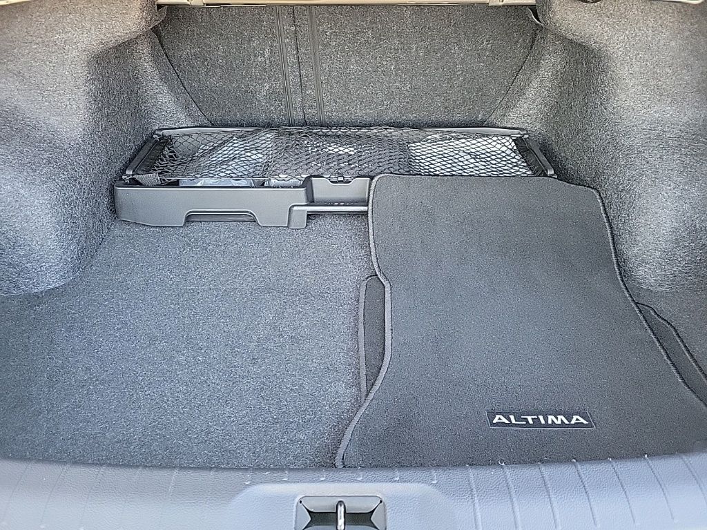 Thumbnail: 2024 Nissan Altima - 16