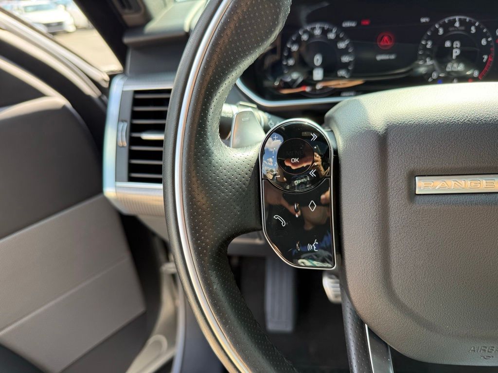Thumbnail: 2019 Land Rover Range Rover Sport - 18