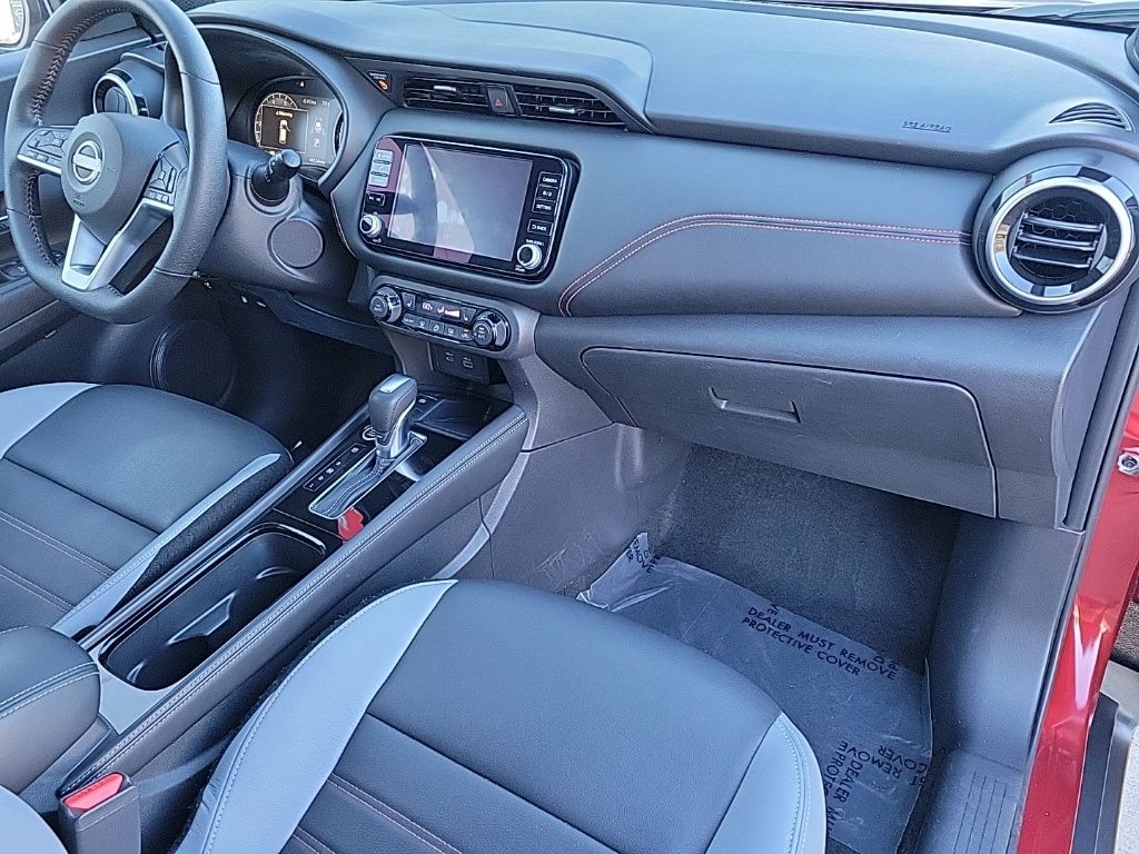 Thumbnail: 2022 Nissan Kicks - 13