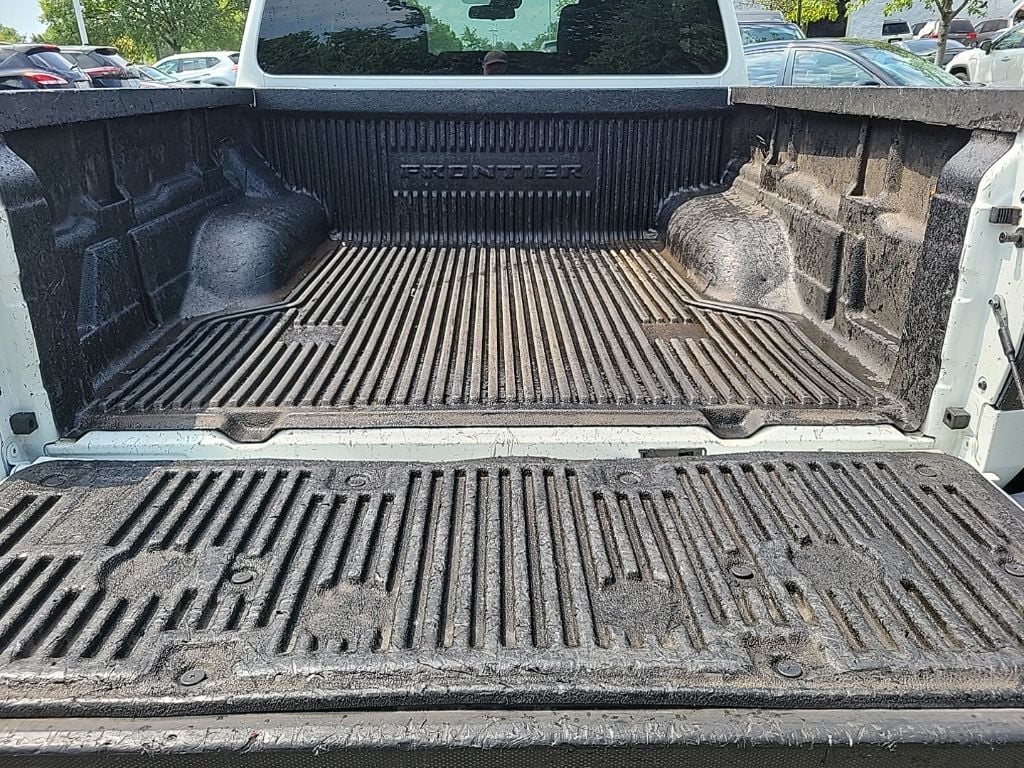 Thumbnail: 2023 Nissan Frontier - 18