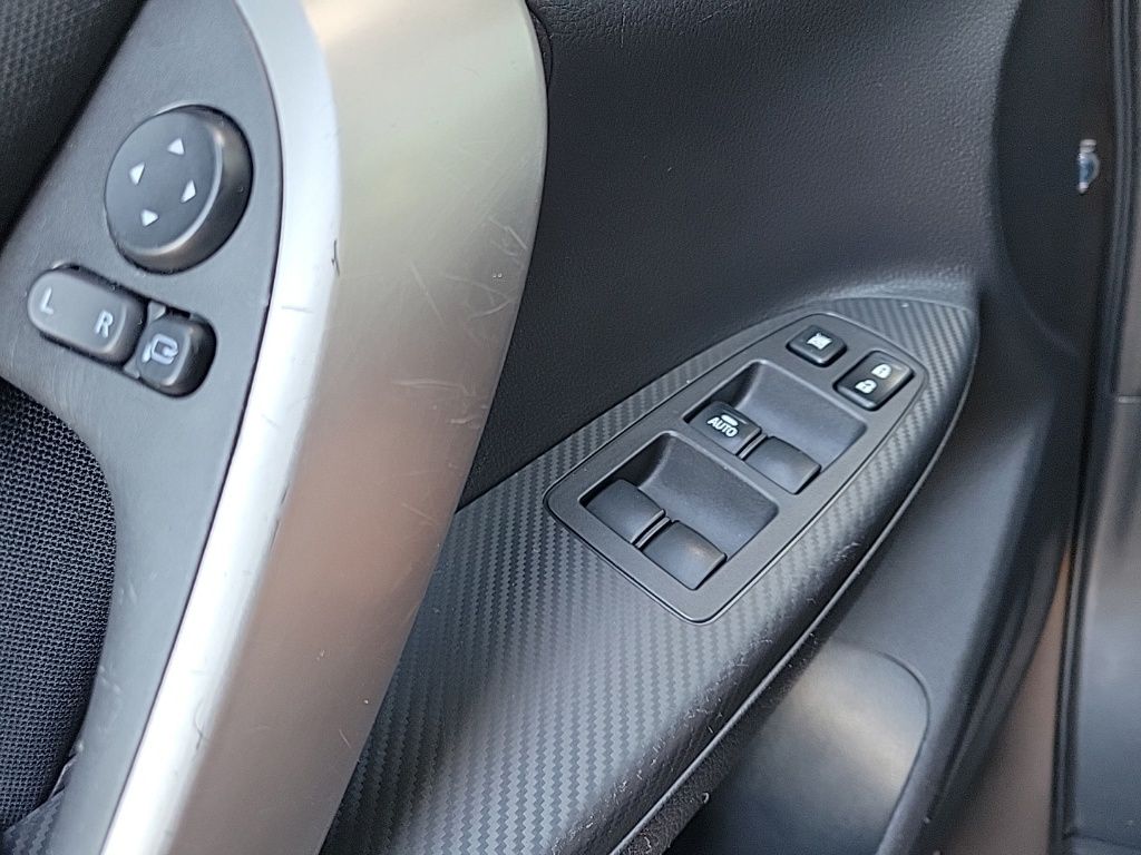 Thumbnail: 2020 Mitsubishi Eclipse Cross - 34