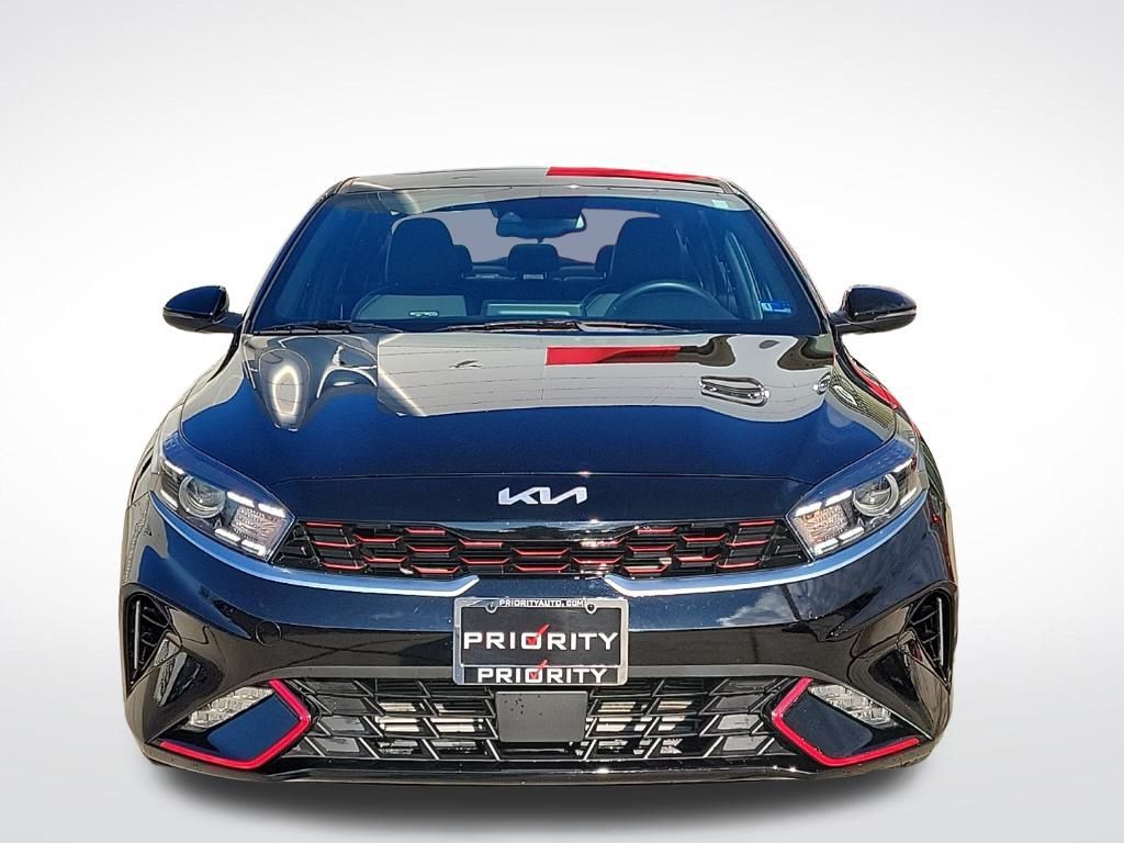 Thumbnail: 2023 Kia Forte - 8