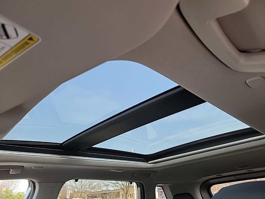 Thumbnail: 2023 Nissan Rogue - 31