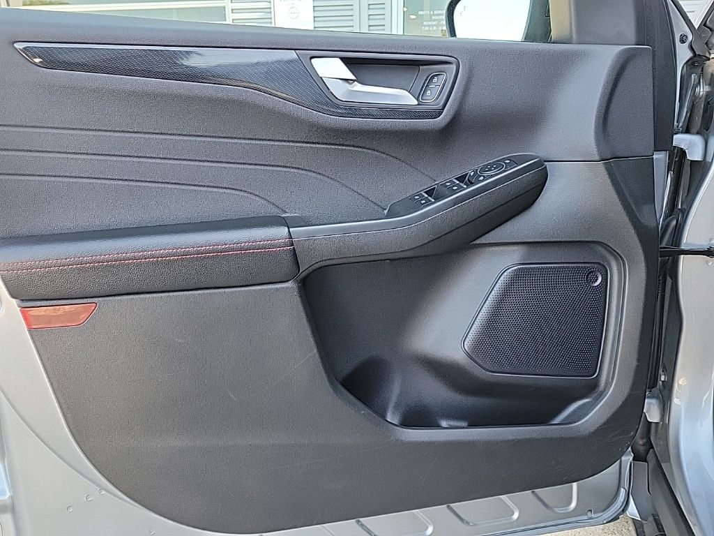 Thumbnail: 2024 Ford Escape - 28