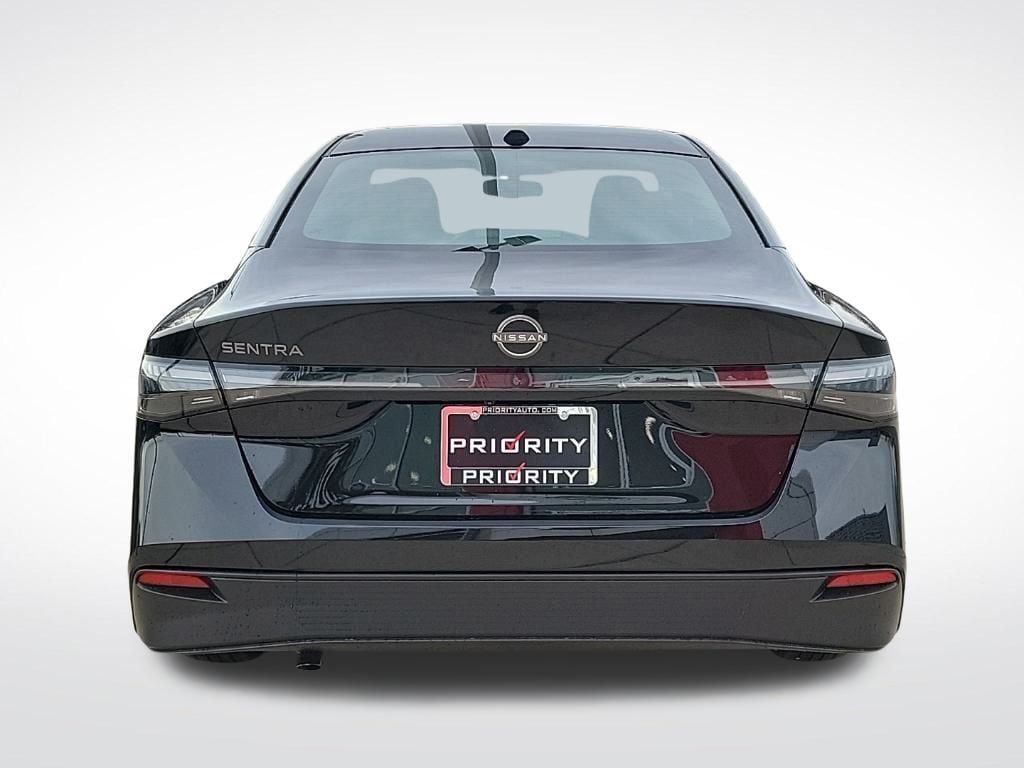 Thumbnail: 2026 Nissan Sentra - 4