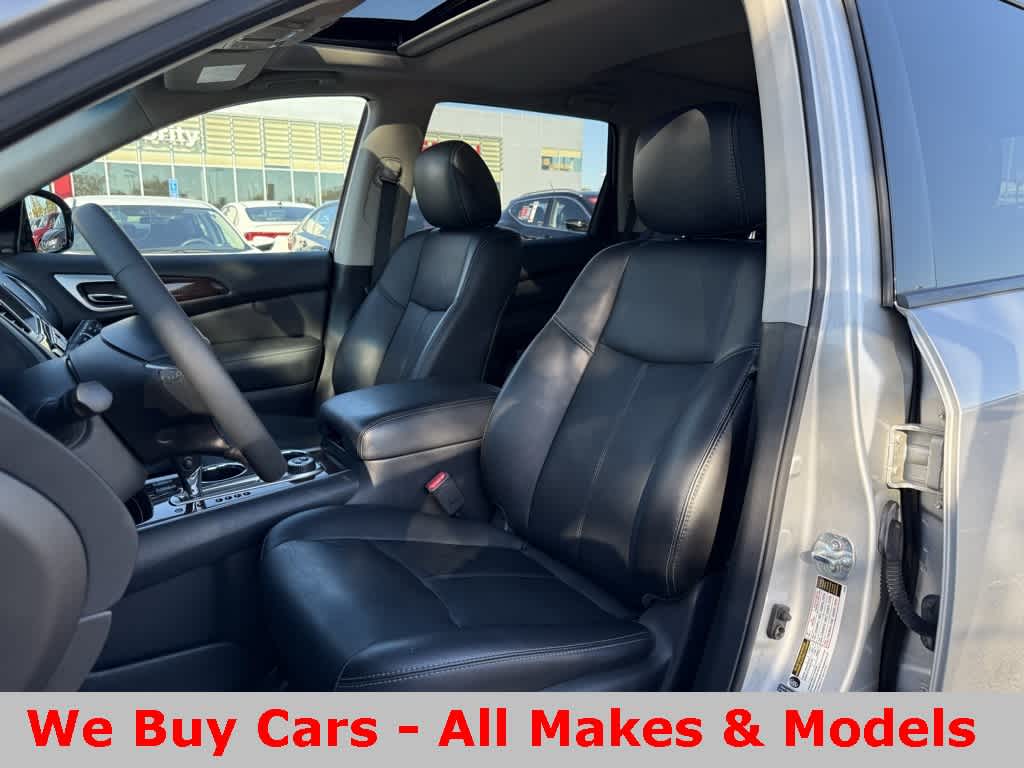 Thumbnail: 2015 Nissan Pathfinder - 12
