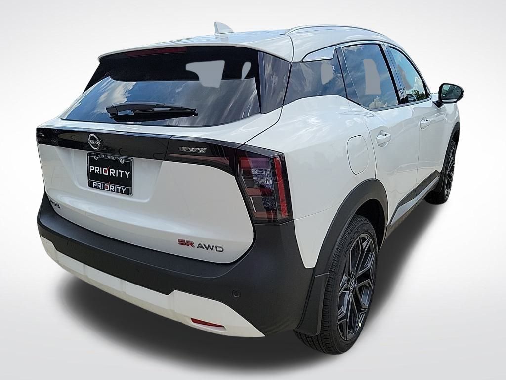 Thumbnail: 2025 Nissan Kicks - 5