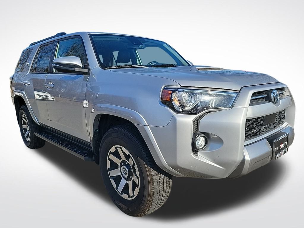 Thumbnail: 2020 Toyota 4Runner - 7