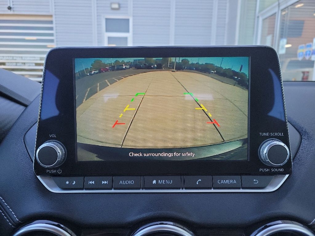 Thumbnail: 2023 Nissan Sentra - 23