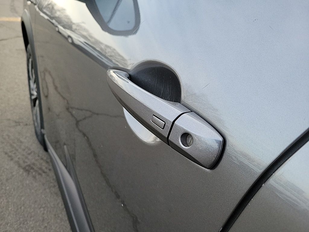 Thumbnail: 2021 Nissan Rogue - 10