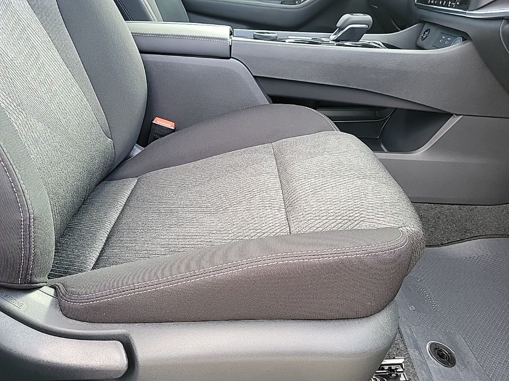 Thumbnail: 2026 Nissan Rogue - 13