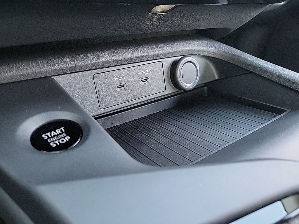 Thumbnail: 2026 Nissan Sentra - 25