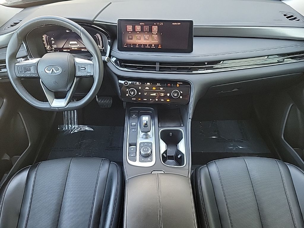 Thumbnail: 2023 INFINITI QX60 - 25