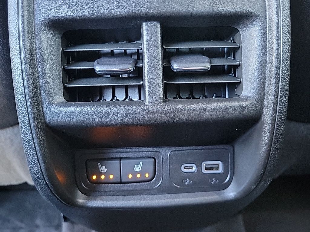 Thumbnail: 2020 Cadillac XT4 - 20