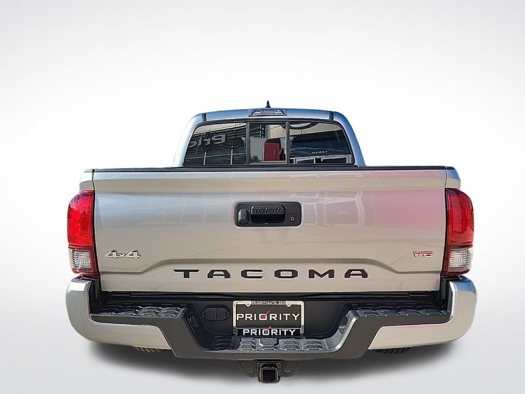 Thumbnail: 2023 Toyota Tacoma - 4