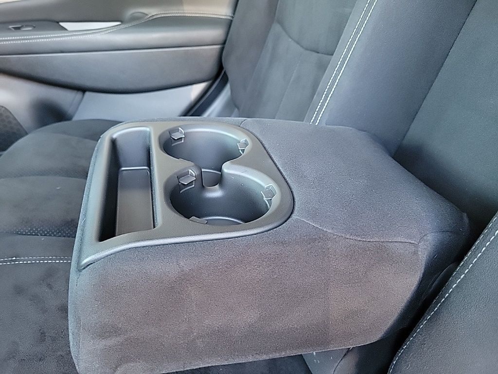 Thumbnail: 2016 Nissan Murano - 16