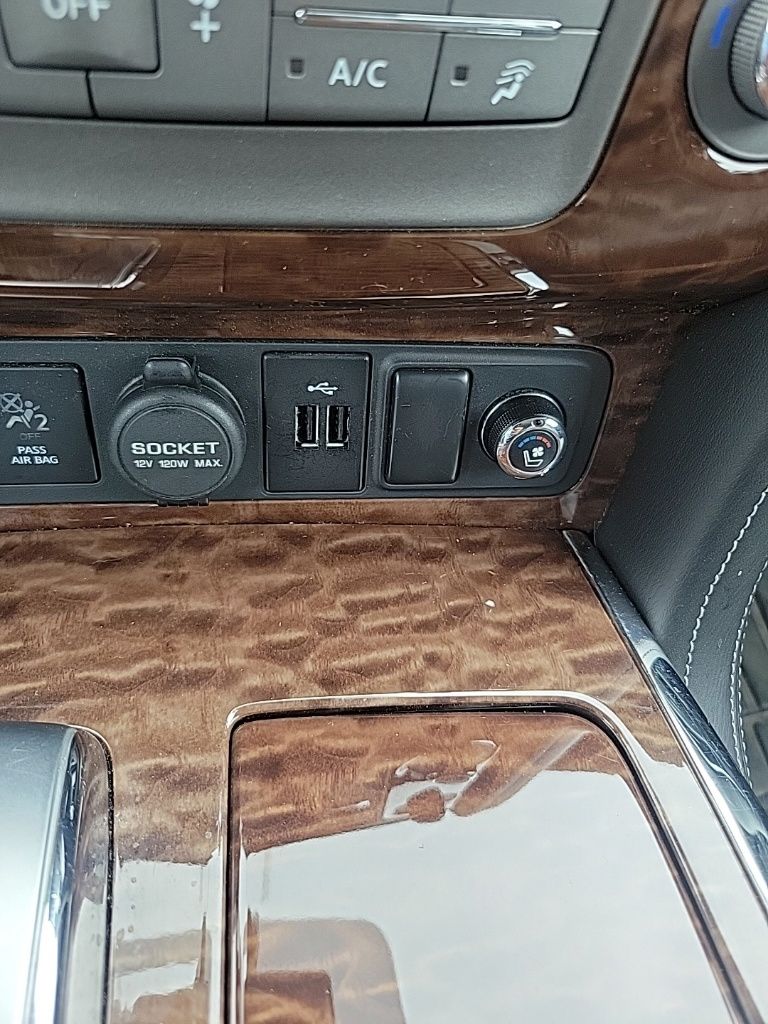 Thumbnail: 2018 Nissan Armada - 32
