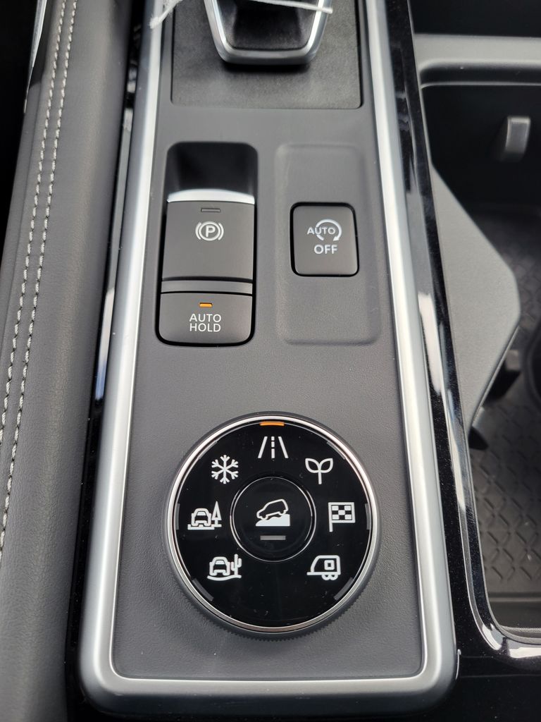 Thumbnail: 2025 Nissan Pathfinder - 29