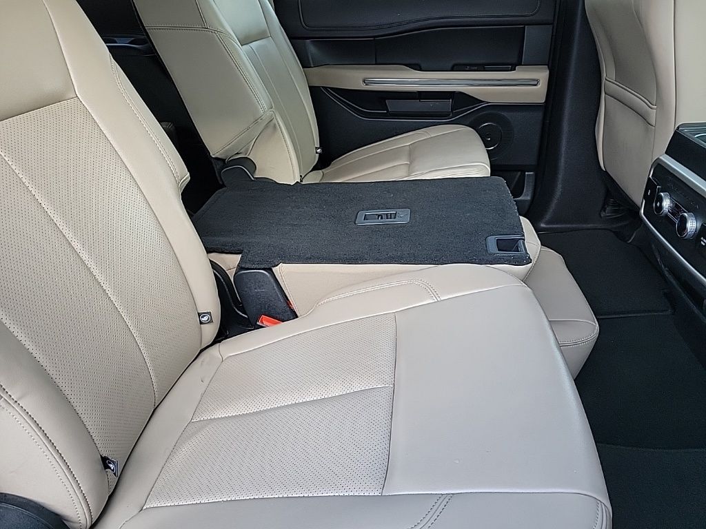 Thumbnail: 2024 Ford Expedition MAX - 16