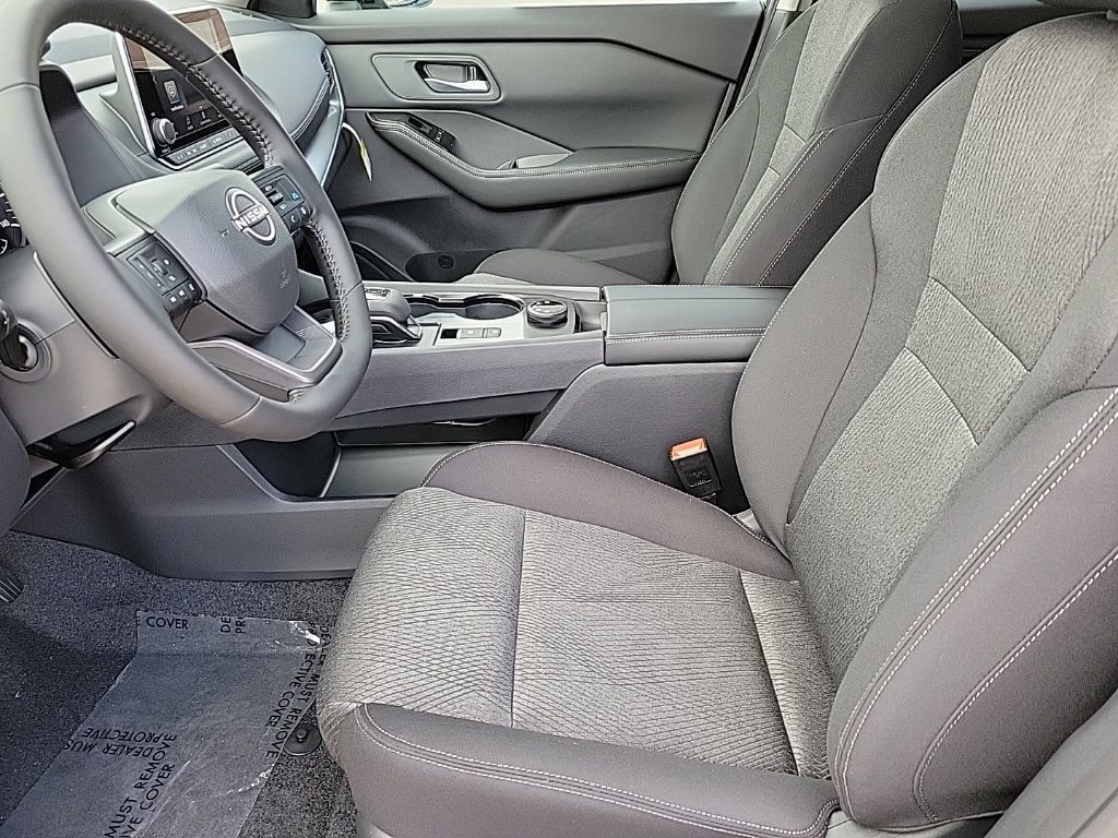 Thumbnail: 2026 Nissan Rogue - 11