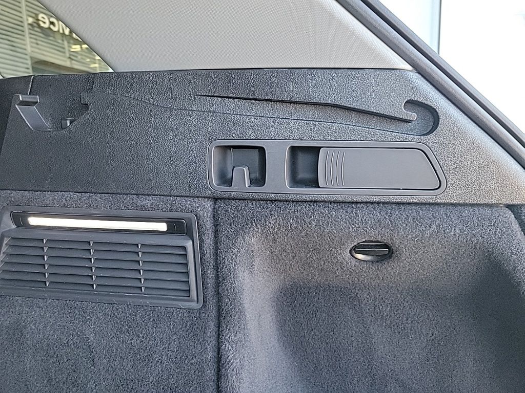 Thumbnail: 2021 Audi Q5 - 19