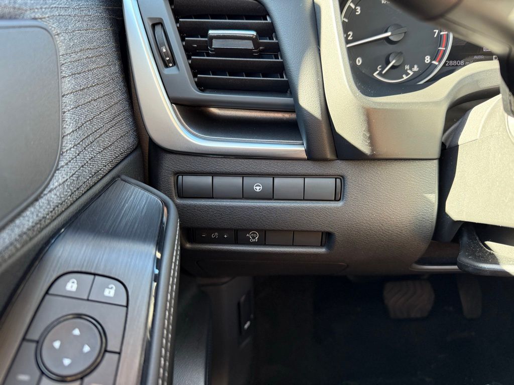 Thumbnail: 2023 Nissan Rogue - 16