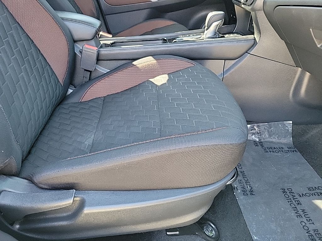 Thumbnail: 2022 Nissan Kicks - 16