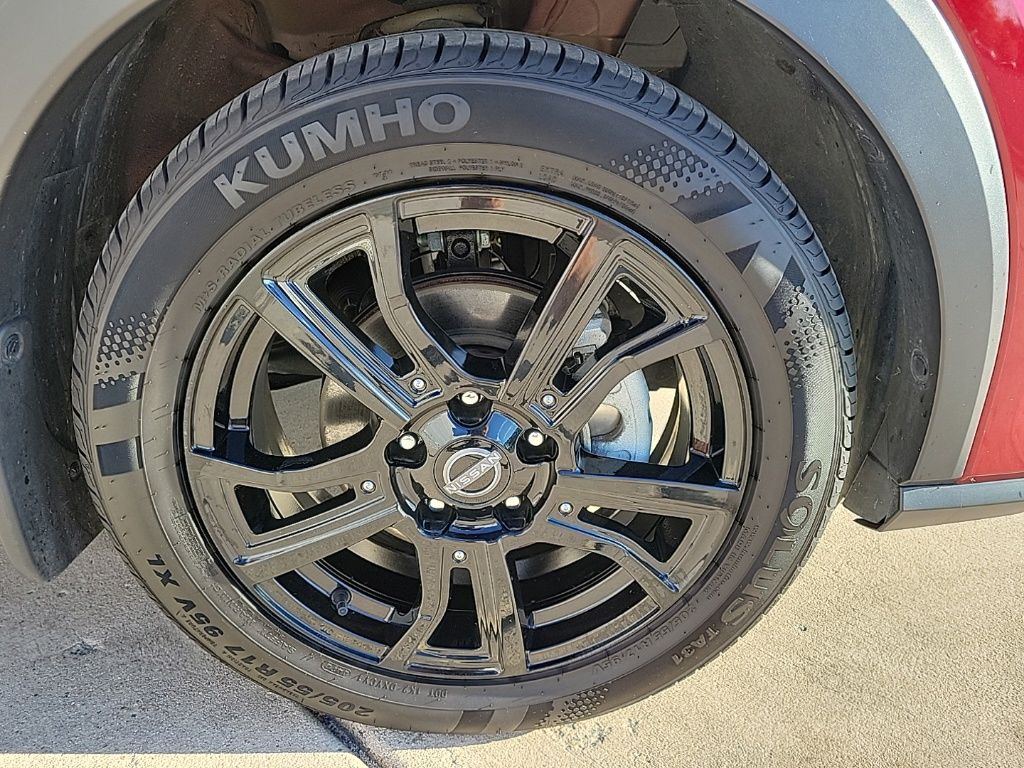 Thumbnail: 2022 Nissan Kicks - 12