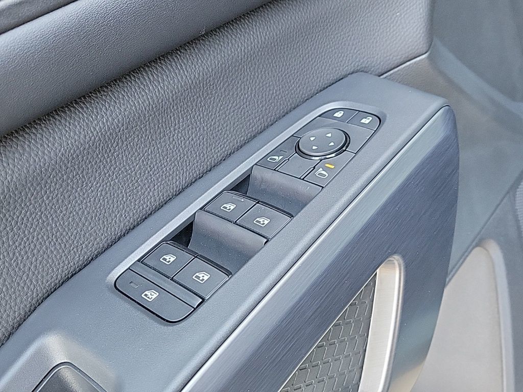 Thumbnail: 2026 Nissan Pathfinder - 32