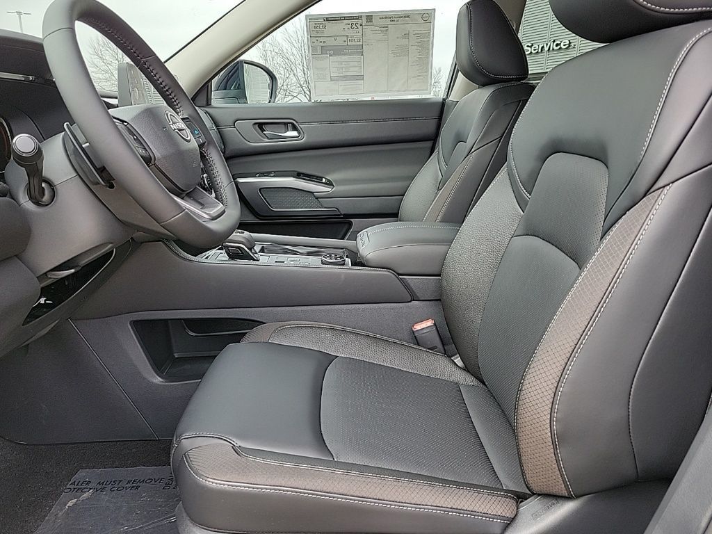 Thumbnail: 2026 Nissan Pathfinder - 11