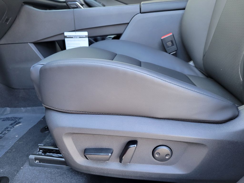 Thumbnail: 2026 Nissan Rogue - 13