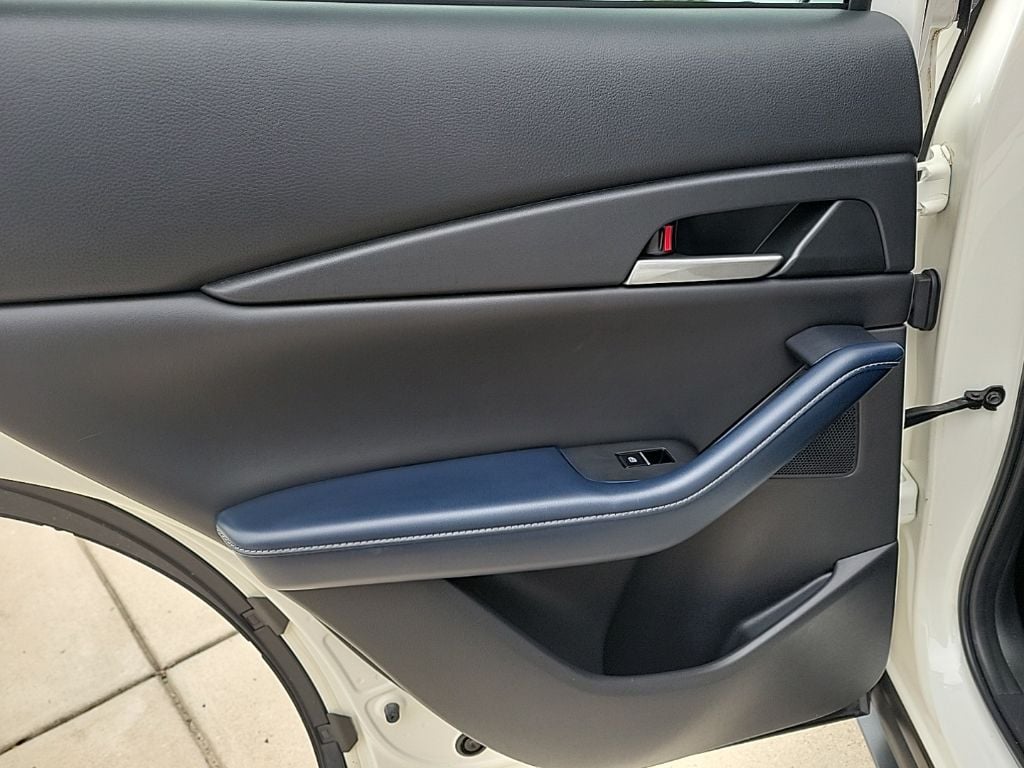 Thumbnail: 2021 Mazda CX-30 - 21