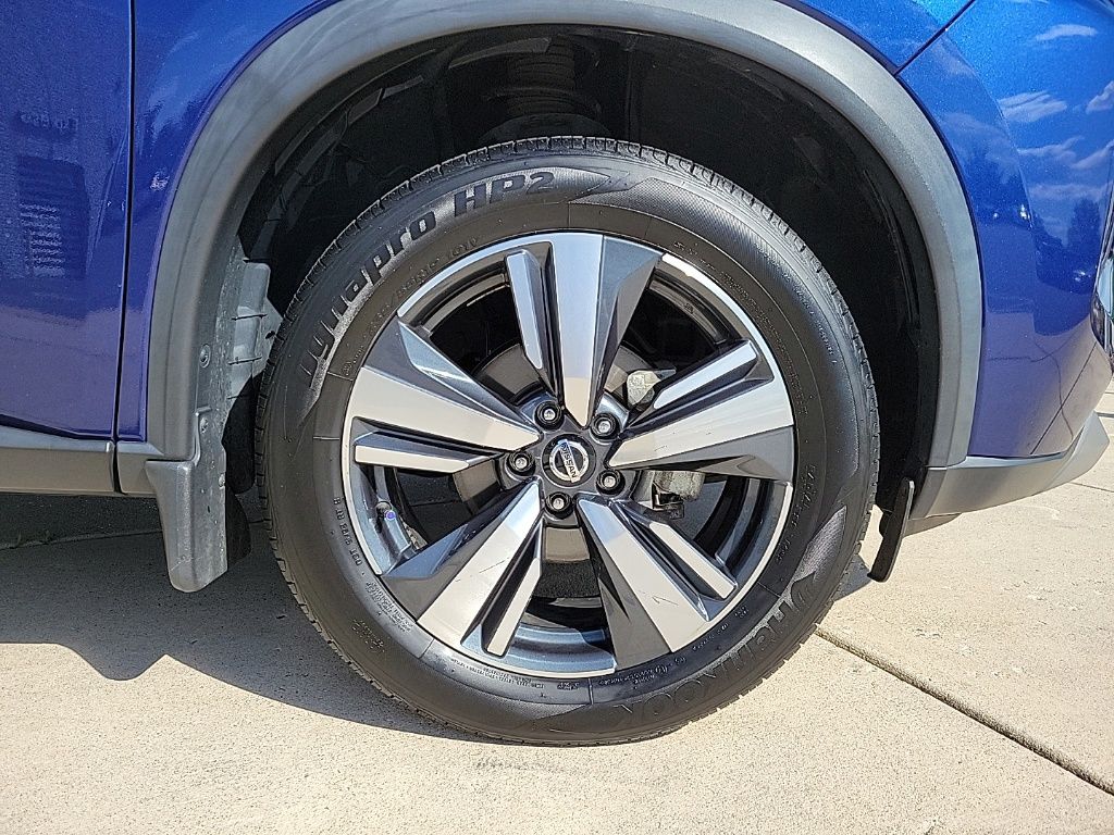 Thumbnail: 2021 Nissan Rogue - 8