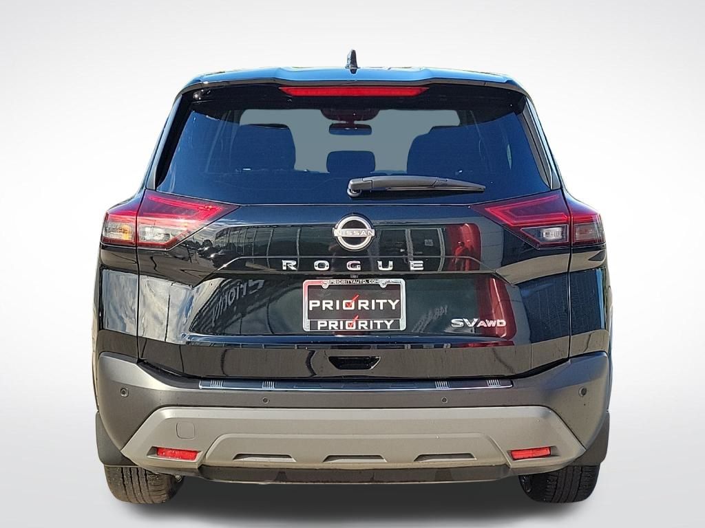 Thumbnail: 2023 Nissan Rogue - 4