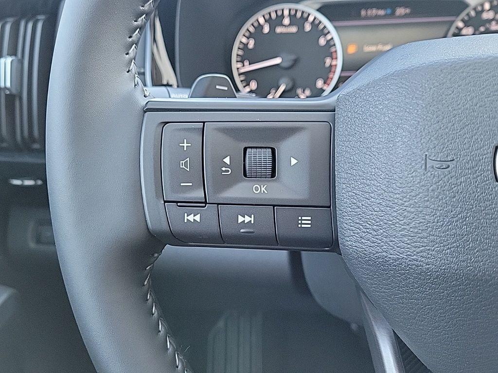 Thumbnail: 2026 Nissan Pathfinder - 25