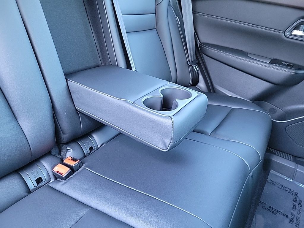 Thumbnail: 2022 Nissan Rogue - 15