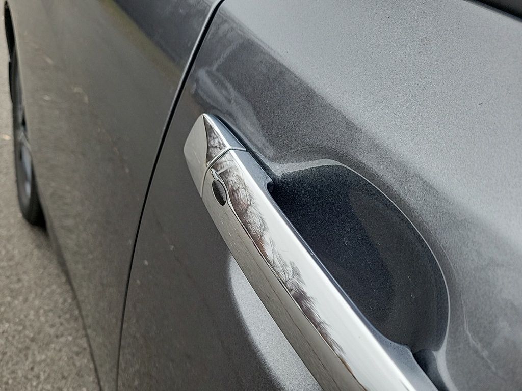 Thumbnail: 2021 Nissan Leaf - 7