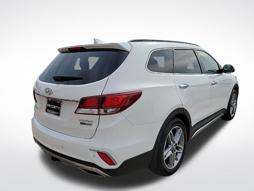 Thumbnail: 2018 Hyundai Santa Fe - 5